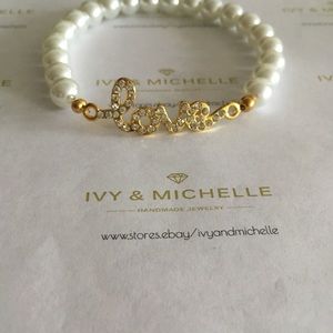Love Link Beaded Bracelet